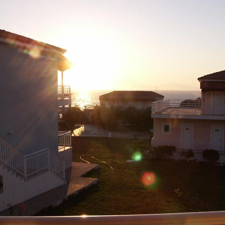 Kastro Beach Hotel 外观 照片